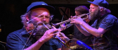 Bir Yanda Blues Diğer Yanda Caz