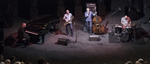 The Bad Plus Trio Joshua Redman Konseri